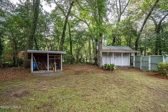 794 Ribaut Rd — Photo 7
