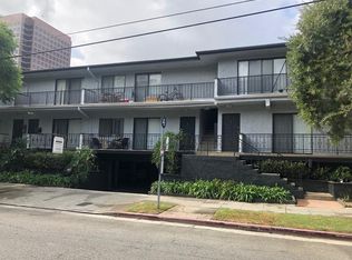1105 S Barrington Ave APT 6, Los Angeles, CA 90049