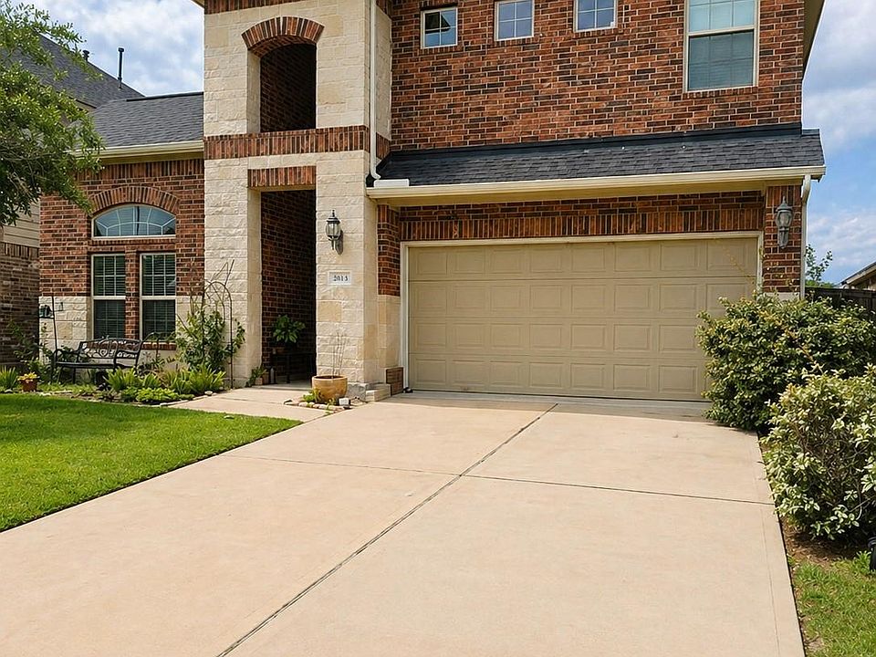1st image of 4814 Pecan Arbor Ln