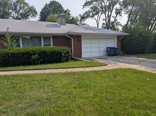 1005 E Forest Ave, Des Plaines, IL 60018