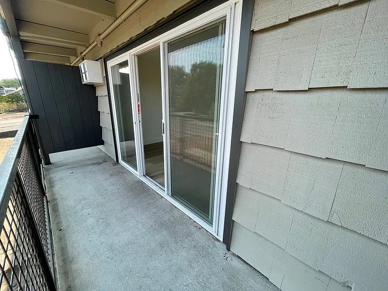 The Courtcrest Apartments — Photo 6