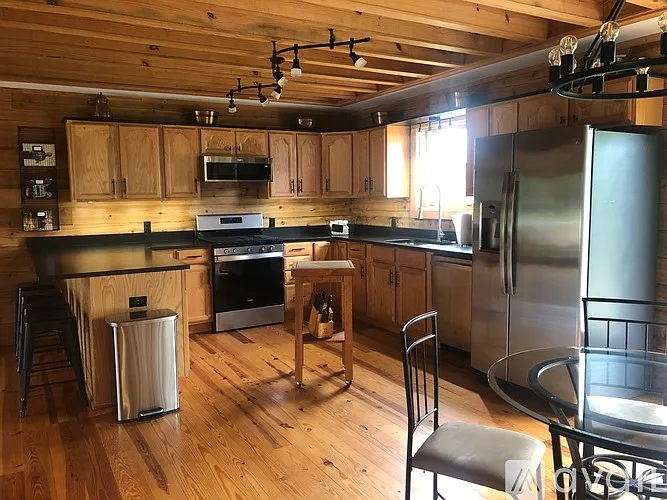 841 Treasure Point Dr — Photo 14