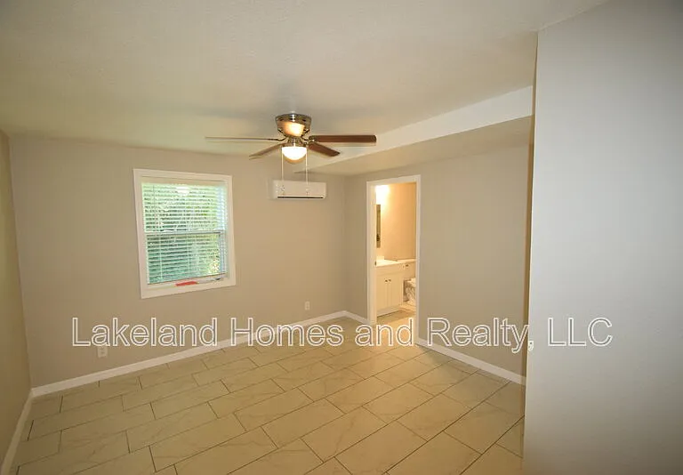 527 Garden Dr N #2 — Photo 13