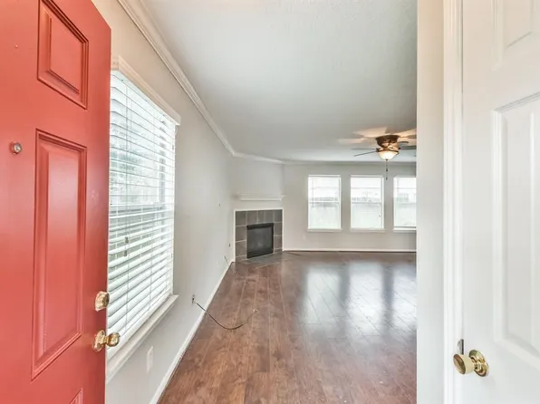 9845 Youpon Ridge Way, Conroe, TX 77385