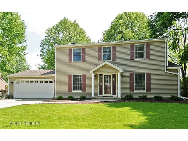 1368 W Jefferson Ave photo 1