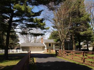 8484 Spring Creek Rd, Rockford, IL 61114