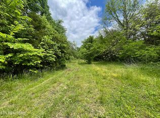 494 Panther Creek Rd, Sevierville, TN 37876