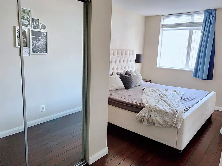 888 Carnarvon St #2610 — Photo 9