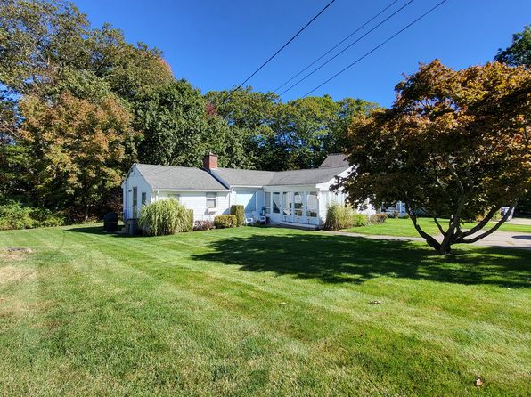 92 Bourne Ave