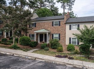 3722 Jamestown Cir, Raleigh, NC 27609