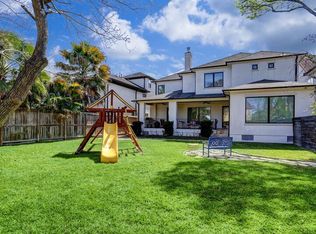 4902 Beech St, Bellaire, TX 77401