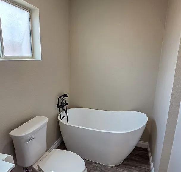 4735 Myrtle St — Photo 17