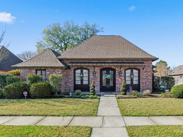 17736 Lake Vista Dr, Greenwell Springs, LA 70739