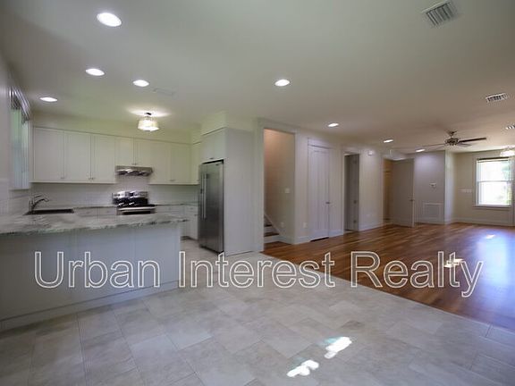 3rd image of 47 Palm St #B
