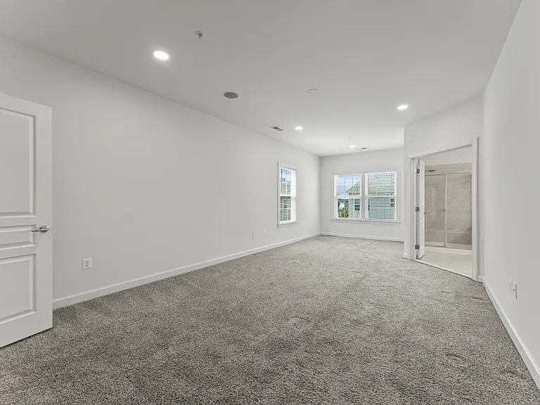 10579 Old Ellicott Cir — Photo 33