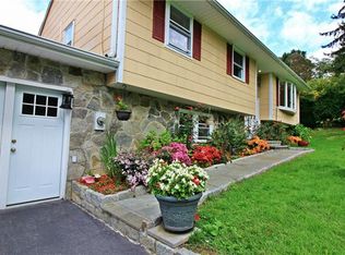 10 Pine Tree Ln, Brewster, NY 10509