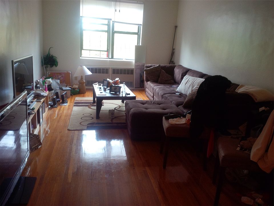 1st image of 8911 153rd St APT 5A