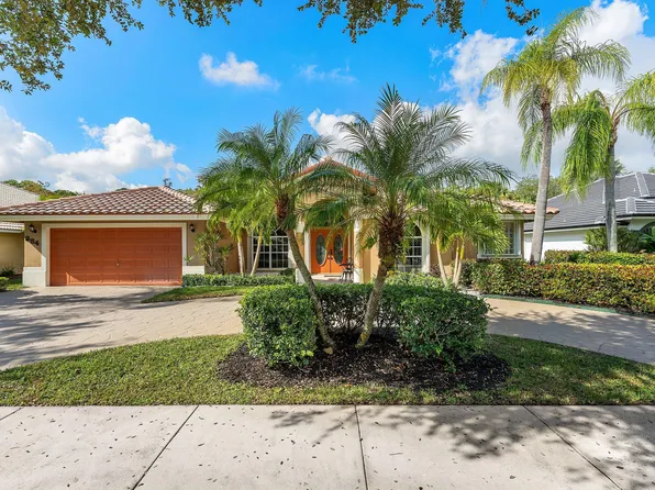 284 Cypress Trace, Royal Palm Beach, FL 33411