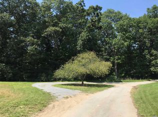 471 Woodbury Rd #B, Cold Spring Harbor, NY 11724