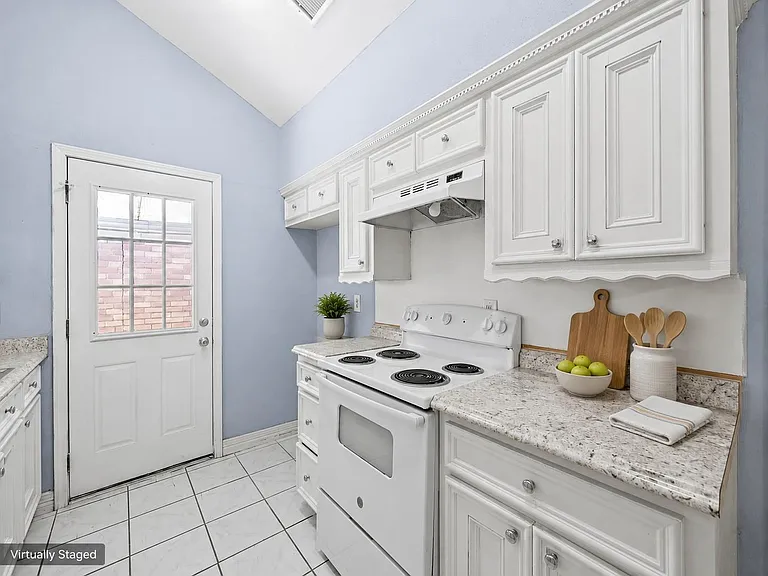 7535 Log Cradle Dr — Photo 7