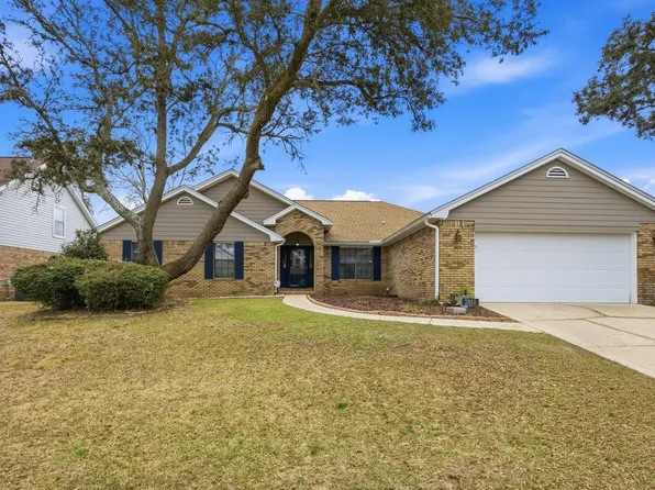 2810 Lee Trevino Ct, Shalimar, FL 32579