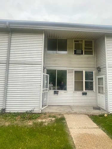 8895 N Swan Rd Photo 1