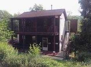 851 Timberland Ave, Pittsburgh, PA 15226