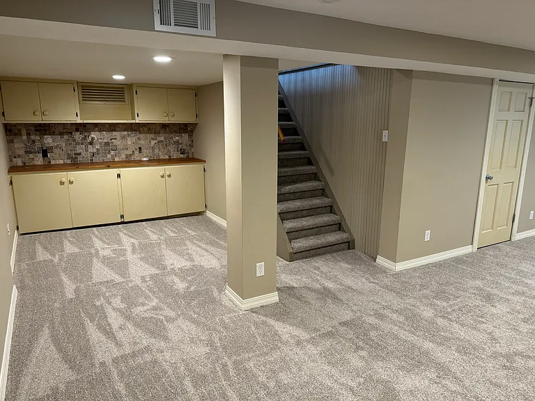 316 W Kirwin Ave — Photo 13