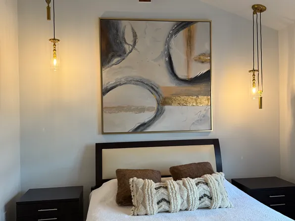 490 Undercliff Avenue image 16 of 24