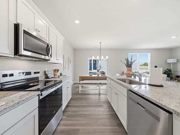 5th image of 155 Liberty Ln