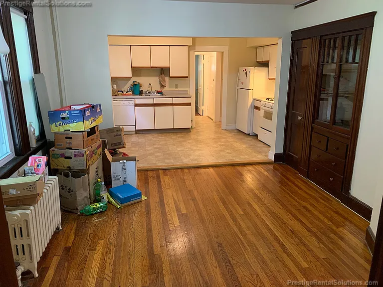65 Tremont St #2L — Photo 2