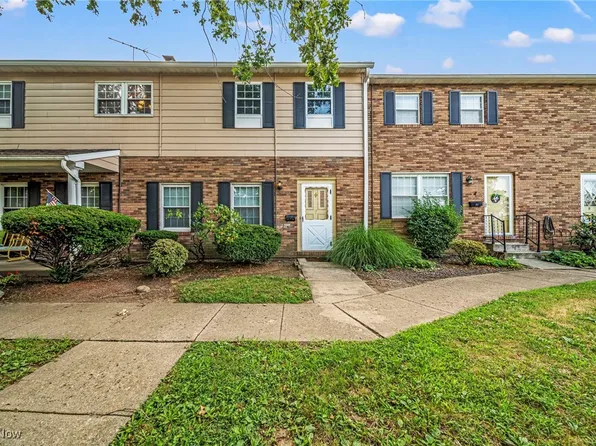 8250 Deepwood Blvd Unit 7, Mentor, OH 44060