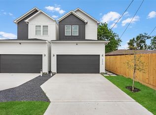 6626 Highrock Rd, Houston, TX 77092