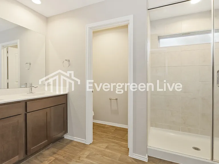 9922 Glen Brook Ln — Photo 13
