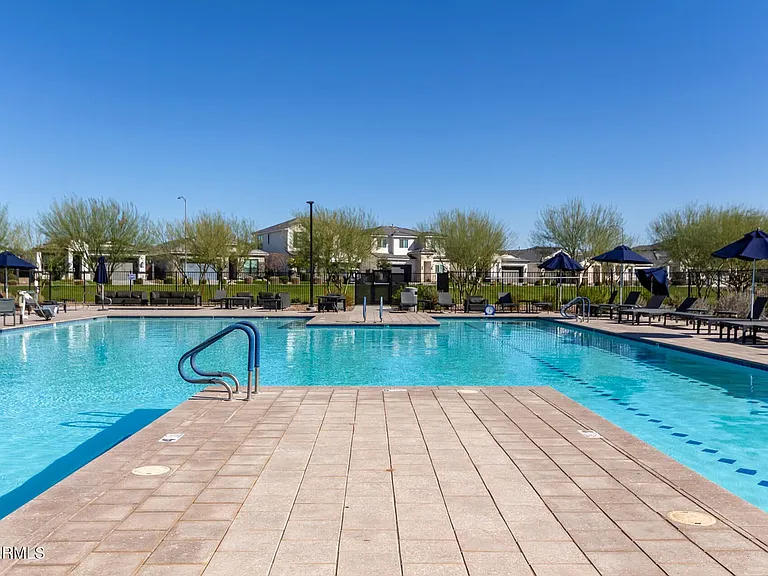4810 E Helena Dr — Photo 42