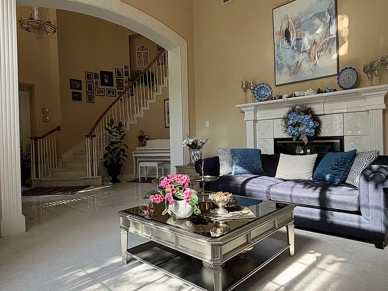 7537 Steeple Dr — Photo 10