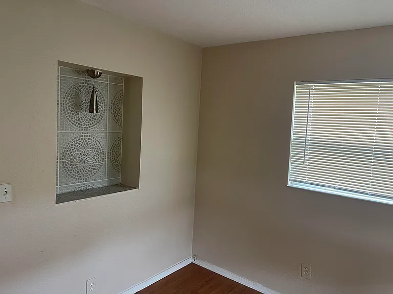 5633 Auld Ln — Photo 20