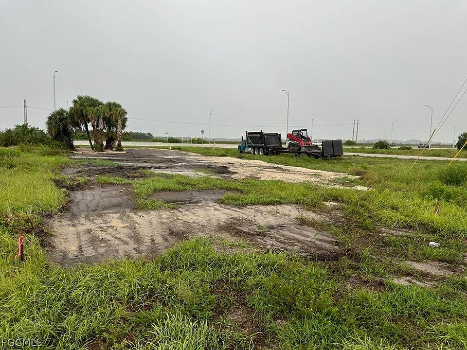 1st image of 3300 Meadow Rd