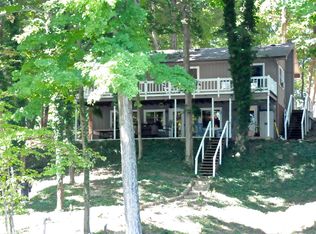 7631 S Indian Ridge Dr, Trafalgar, IN 46181