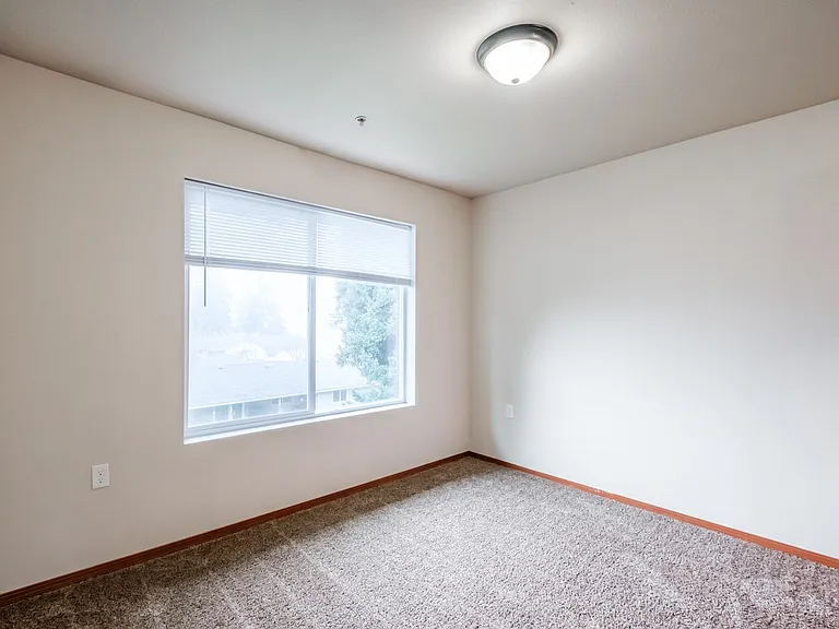 Aspen Place Apartments — Photo 153