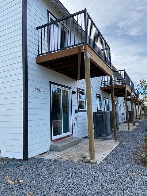 1st image of 2805 Marina Dr #A-1