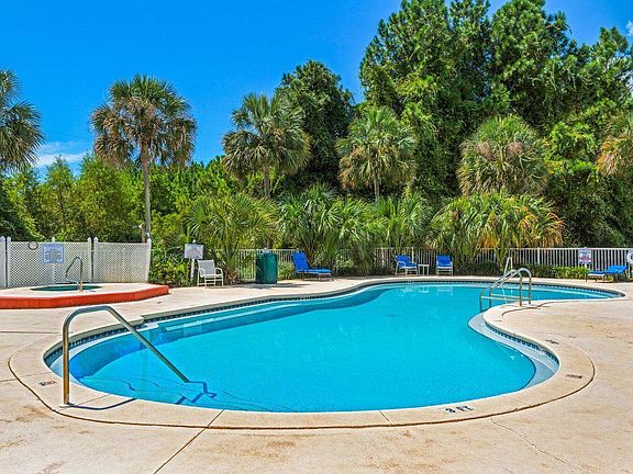 5th image of 4276 Calinda Ln APT 111