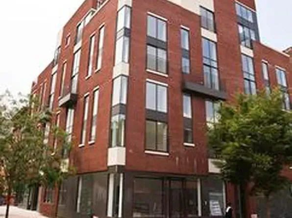 320 Bedford Avenue image 6 of 11