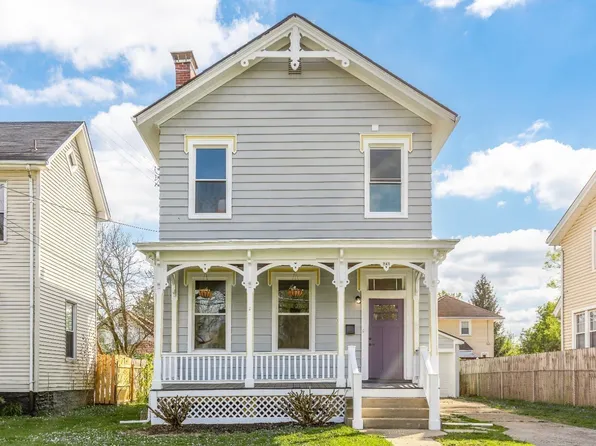 245 Oakmont St, Cincinnati, OH 45216