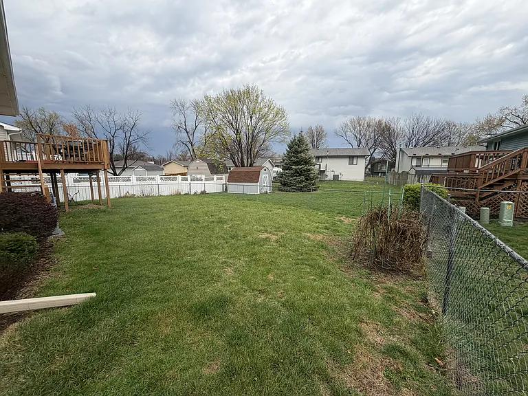 13908 Meadow Ridge Rd — Photo 11