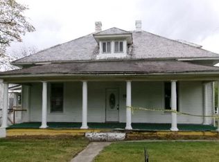 1289 Main St, White Sulphur Springs, WV