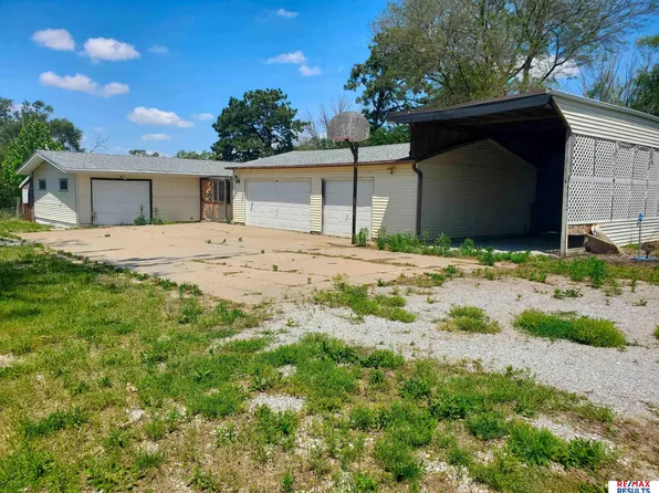 16812 18th St, Plattsmouth, NE 68048