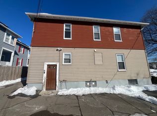 729 Cumberland Hill Rd #2R, Woonsocket, RI 02895