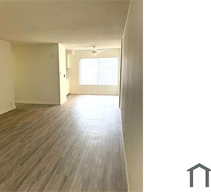 3rd image of 1140 N Clark St APT 304