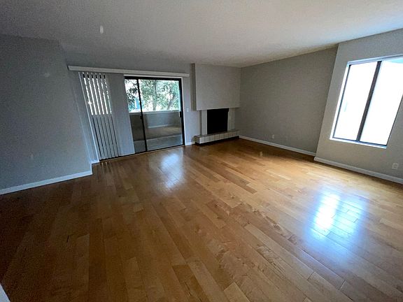 2nd image of 2032 E Bermuda St Unit 107
